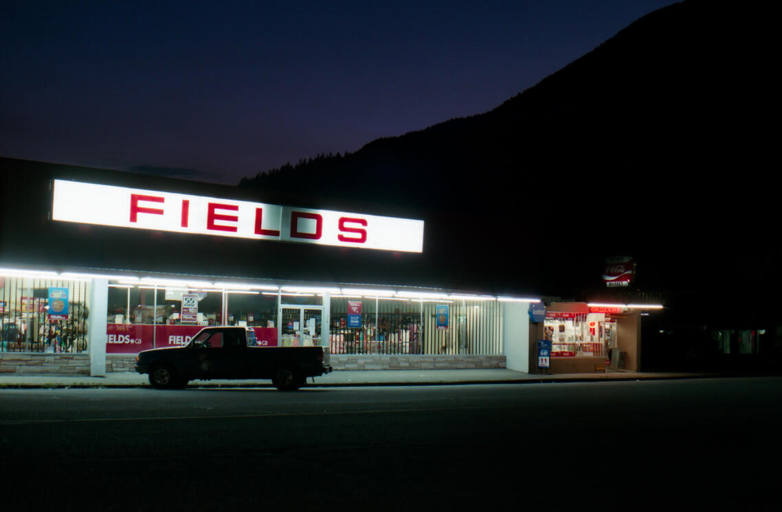 grocery store shot on ultramax 400